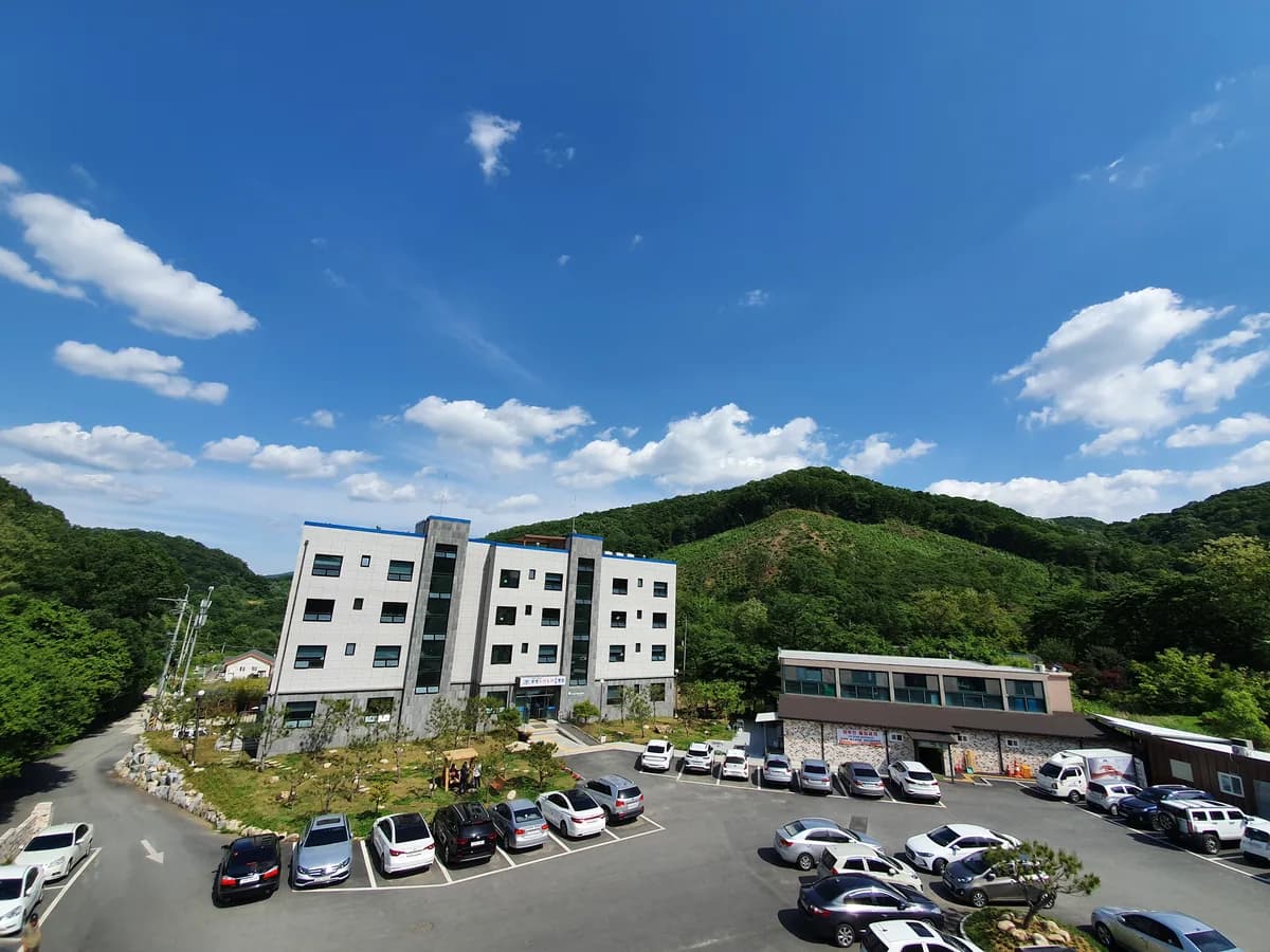 생생우리누리요양병원 이미지 1