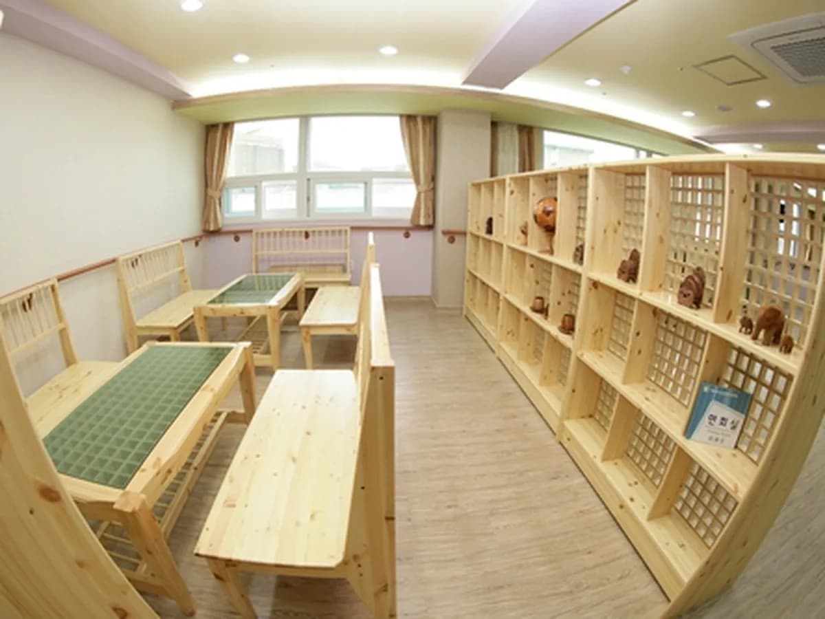 의료법인 에스앤케이의료재단 소래푸른숲 요양병원 이미지 2