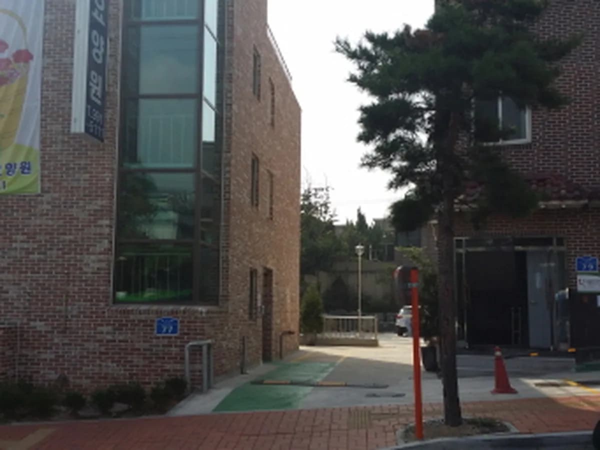 봄날북한산요양원 이미지 2