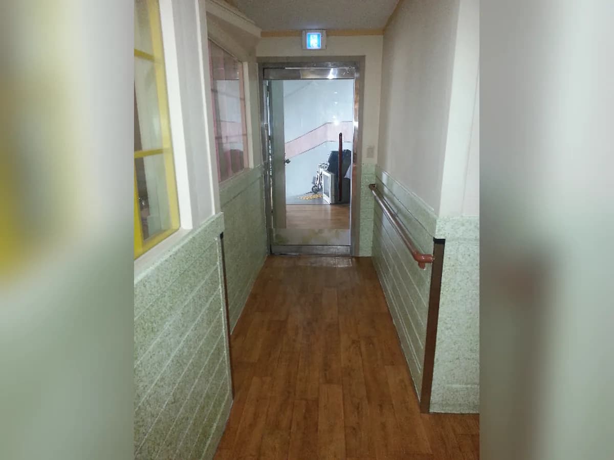 흰돌장기요양센터2호점 이미지 8
