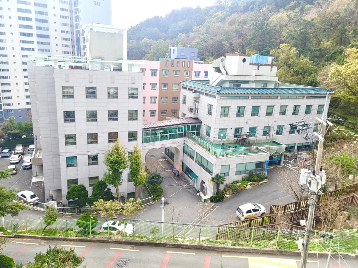 평화노인요양원 이미지 2