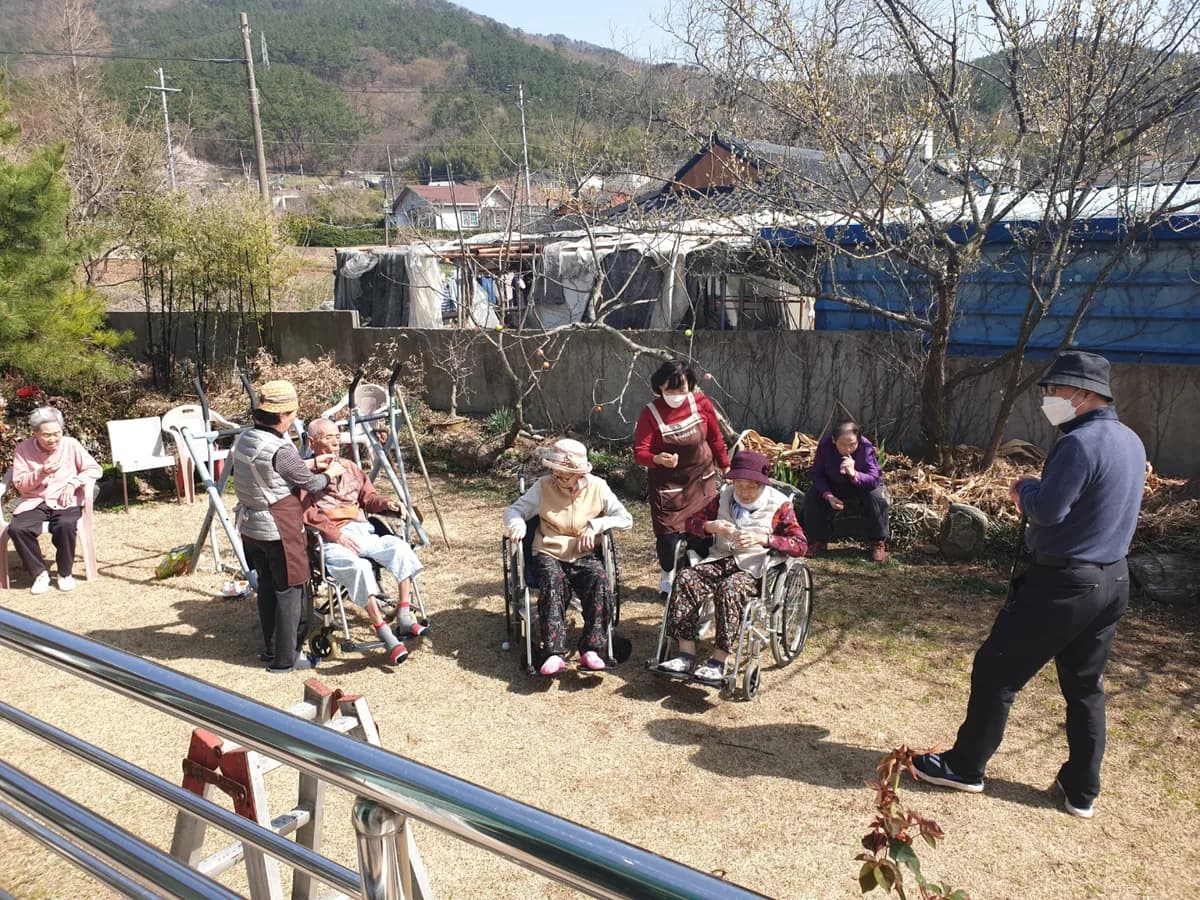 수연어르신의집 이미지 5