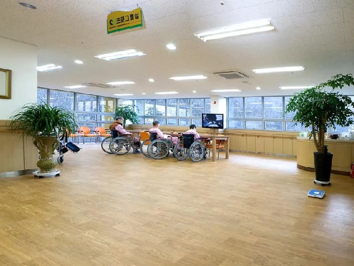 한패밀리요양원 이미지 6