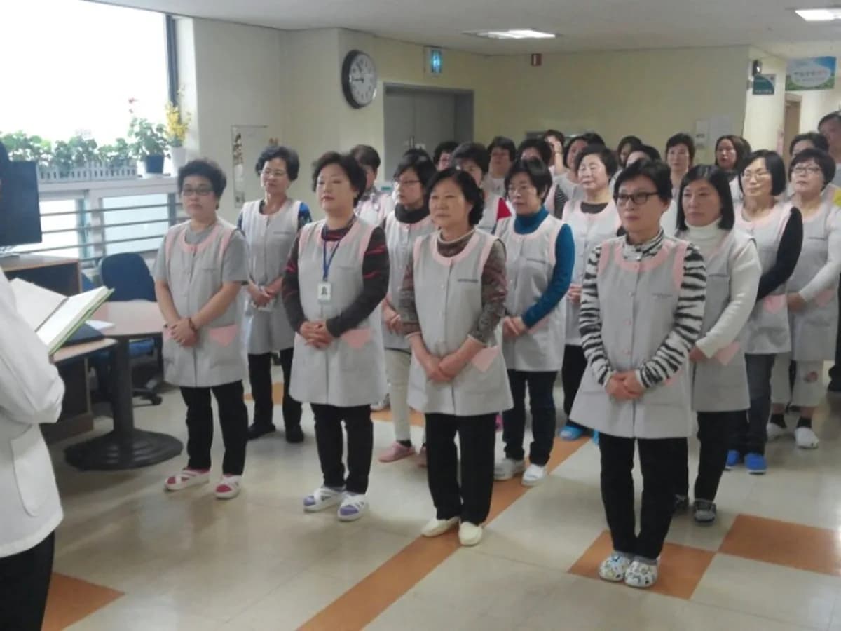 수원중앙전문요양센터 이미지 2