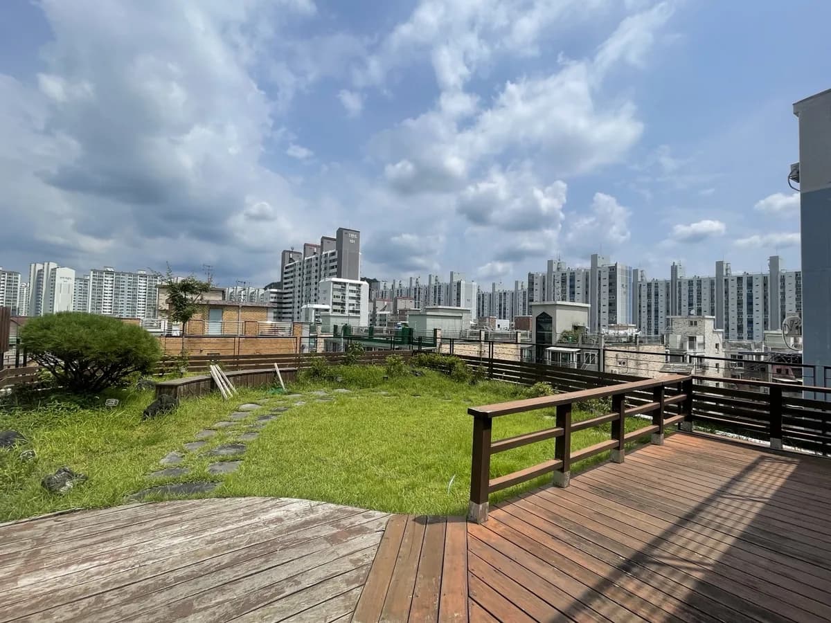 휴마루 시니어타운 이미지 1