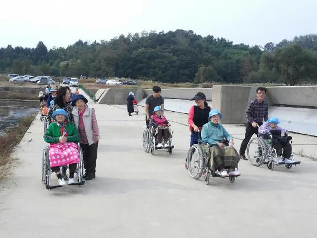 노인요양원 사랑의집 이미지 4