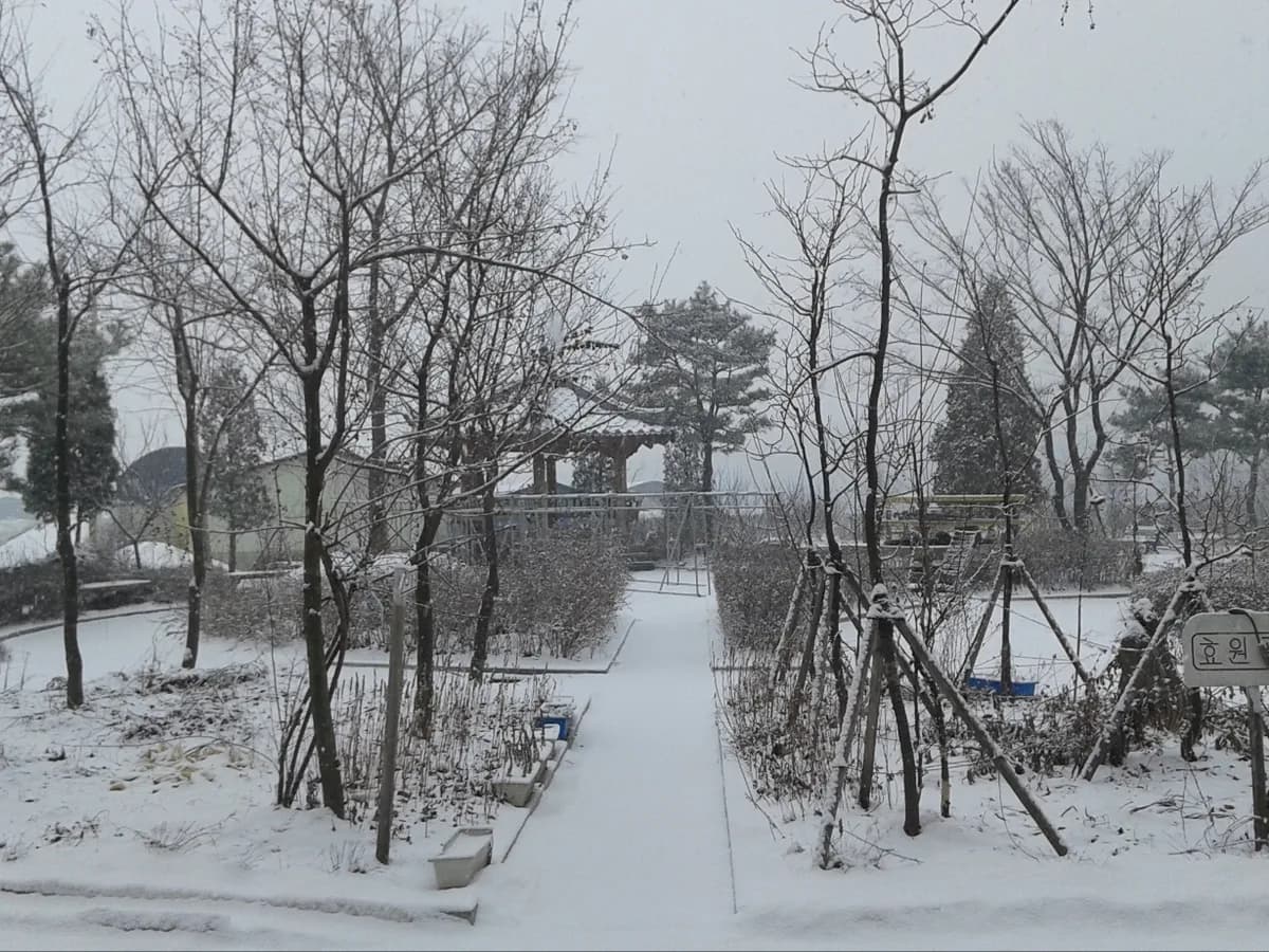 철원군노인전문요양원 이미지 1