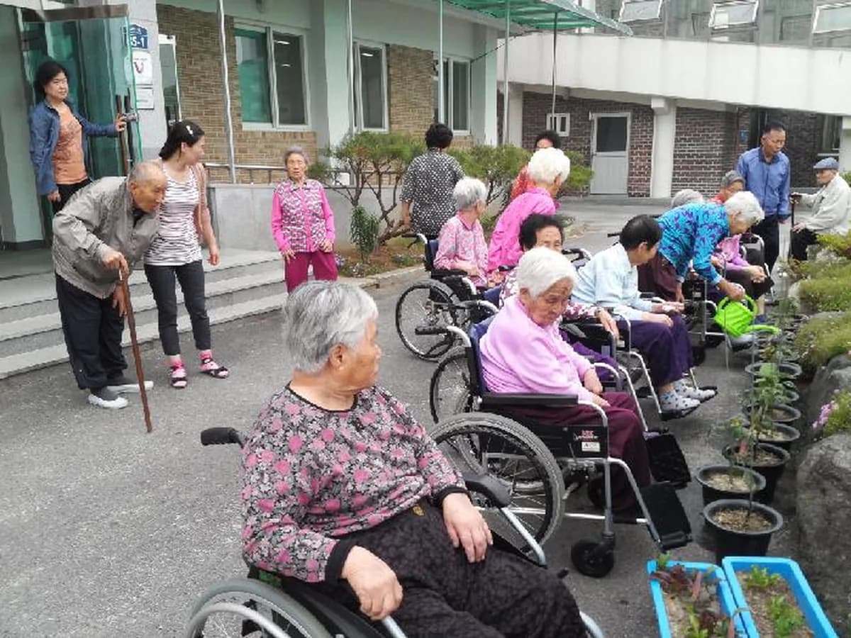 남전노인요양원 이미지 1