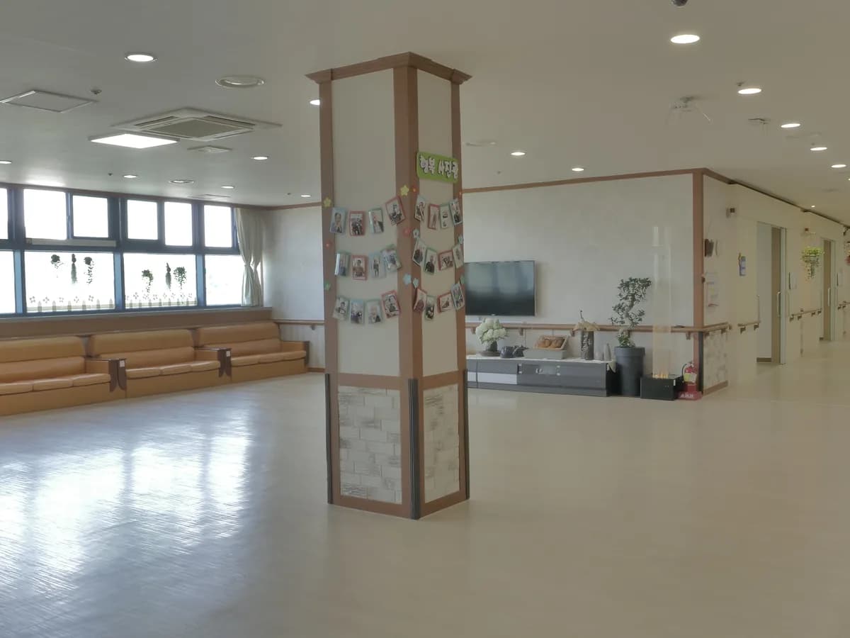 고흥군노인전문요양원 이미지 6