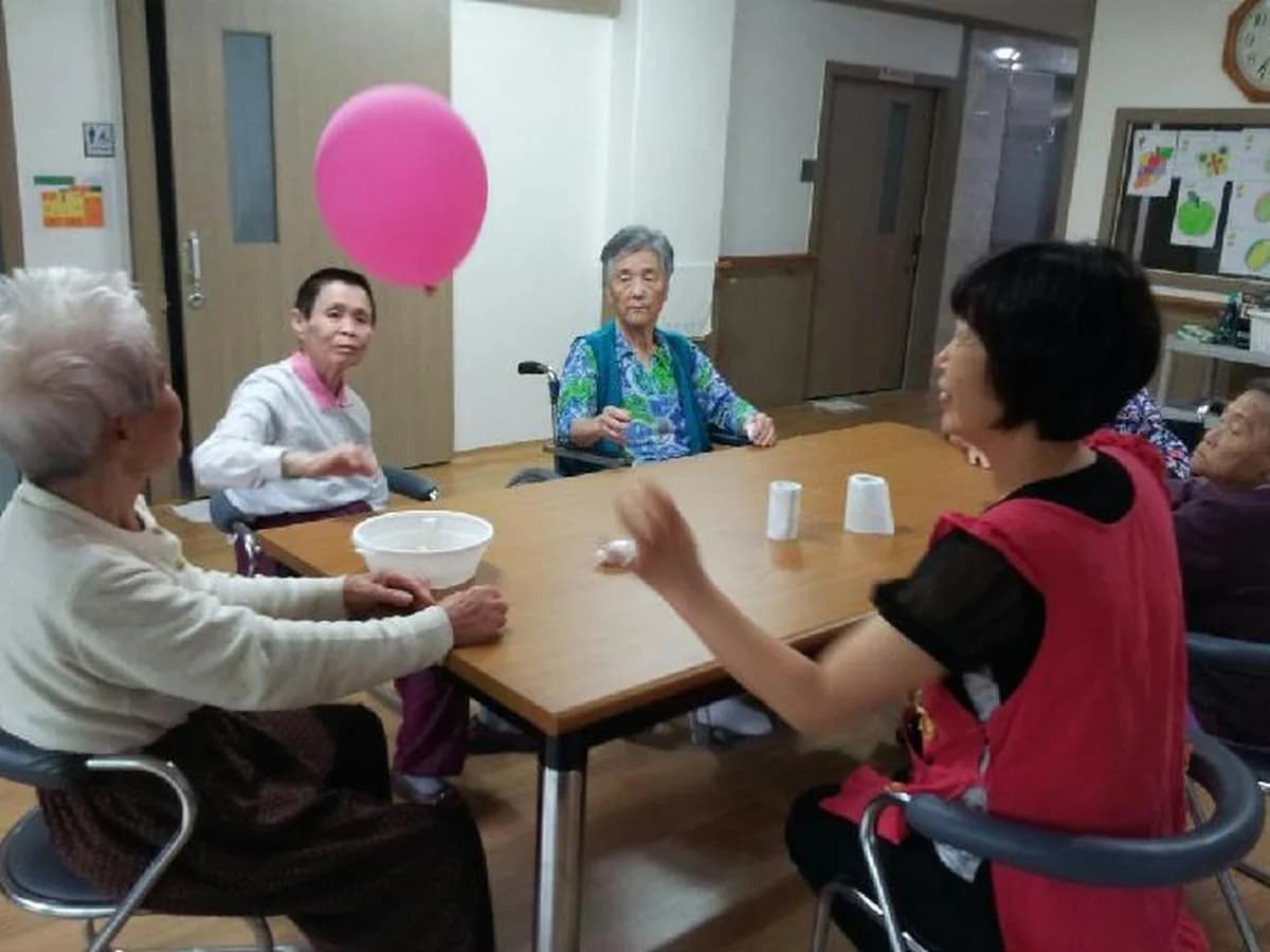 노인요양공동생활가정 사랑가득한집 이미지 7