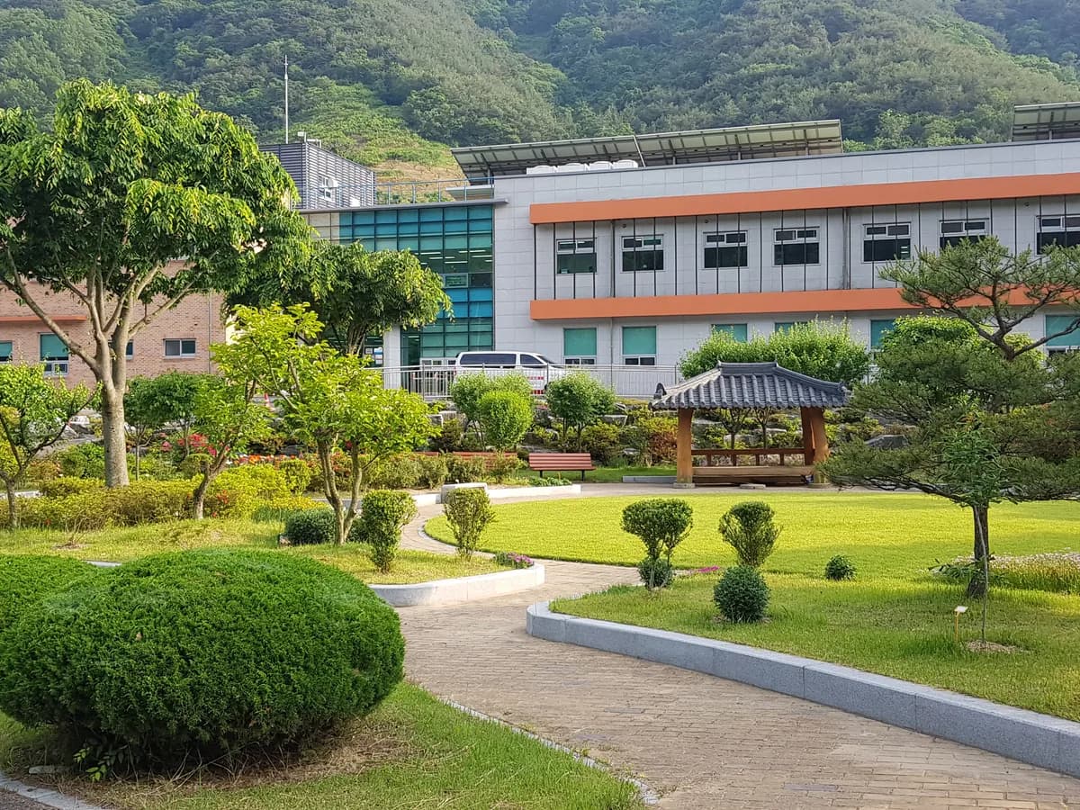 창녕군노인전문요양원 이미지 8