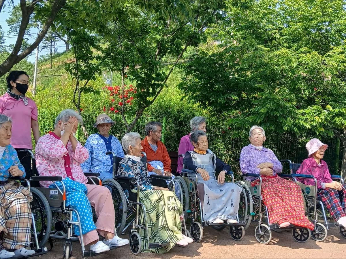 한일노인요양원 이미지 1