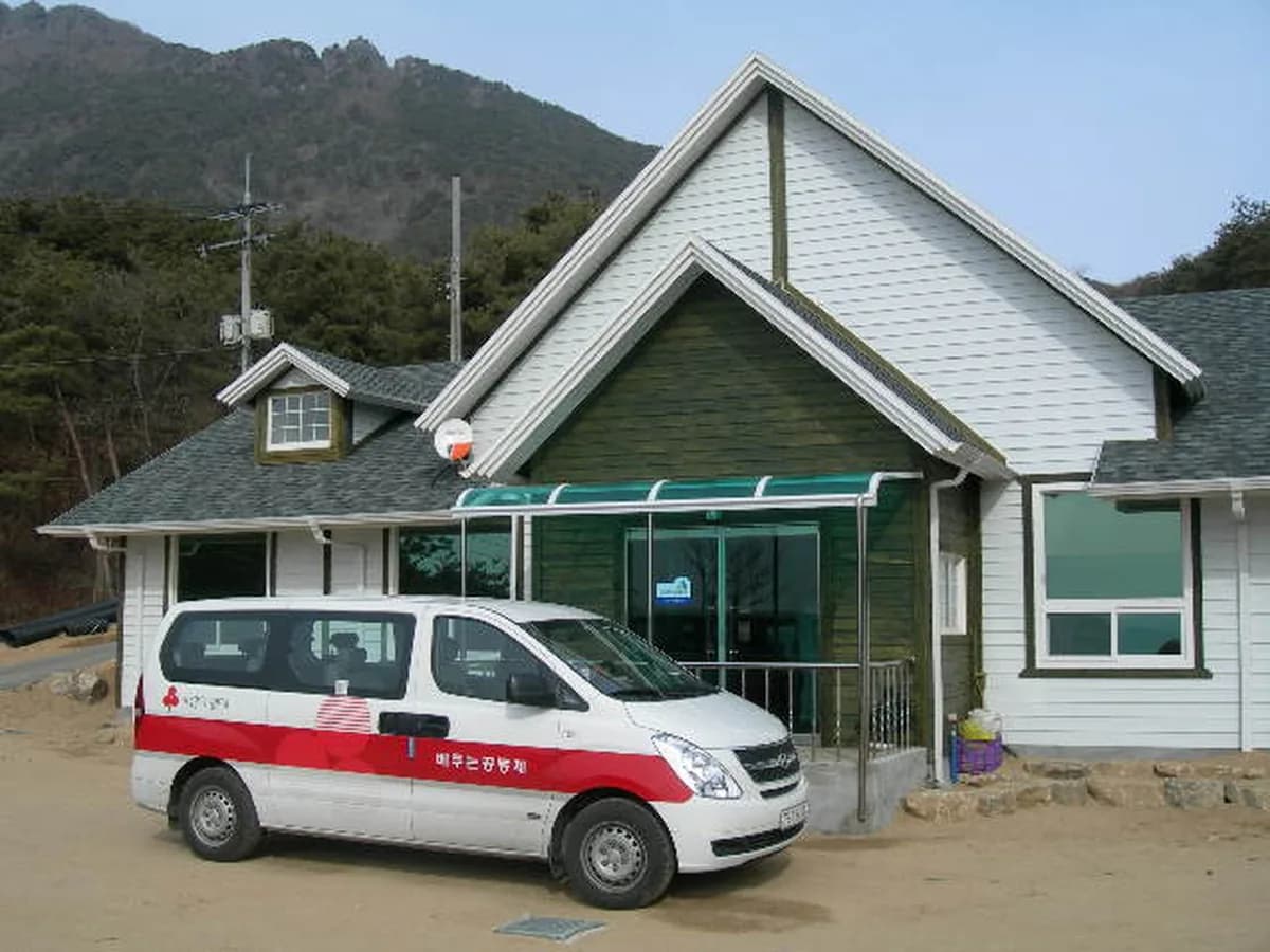 베푸는 공동체 이미지 3