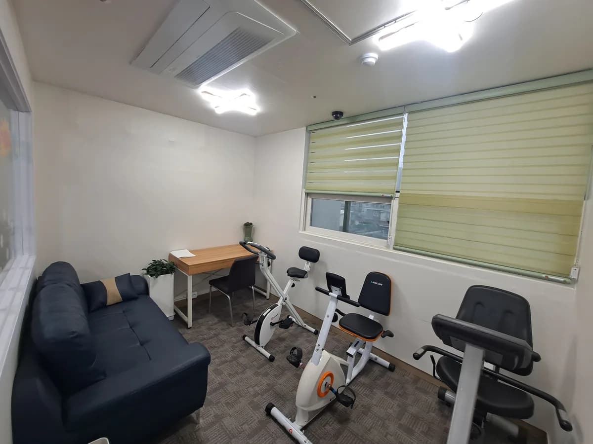 따뜻한동행 데이케어센터 이미지 3