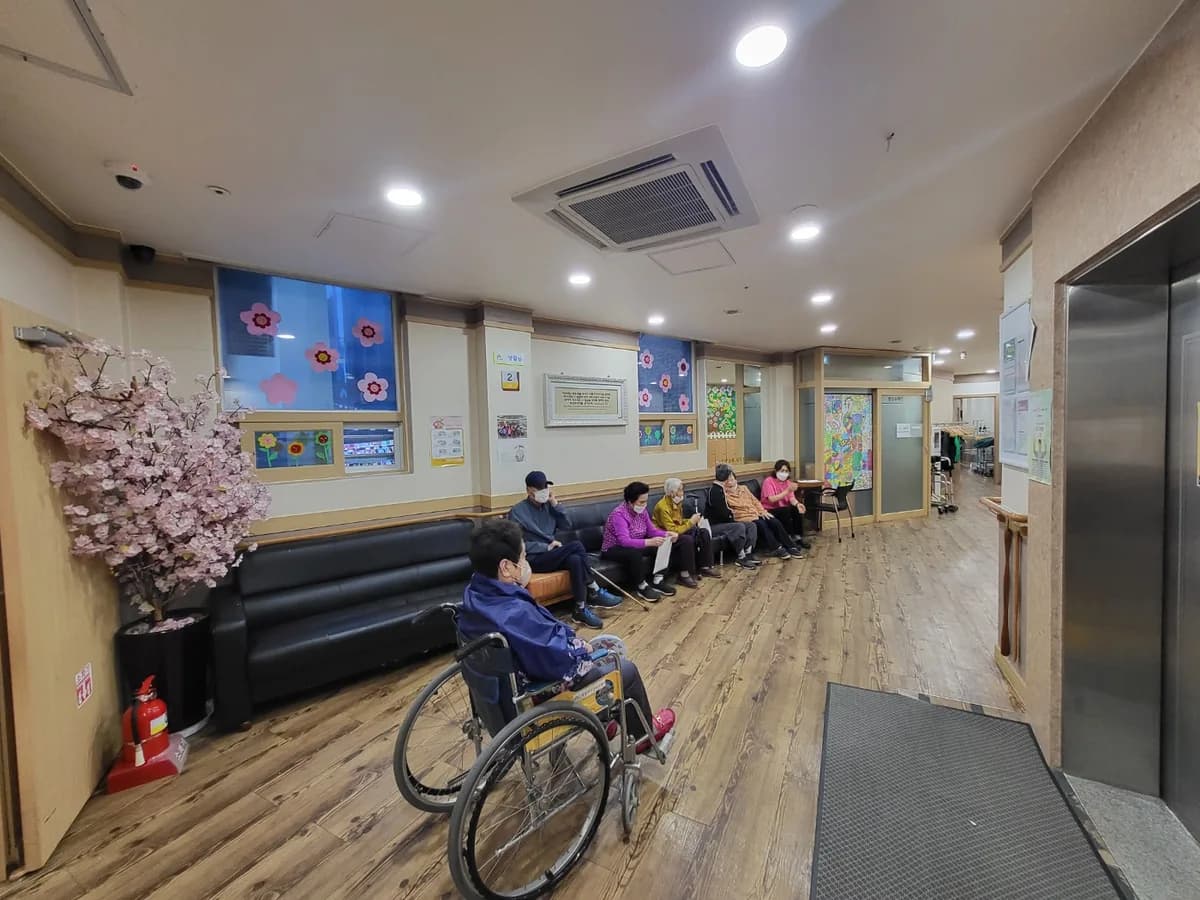 희망주야간보호센터 이미지 4
