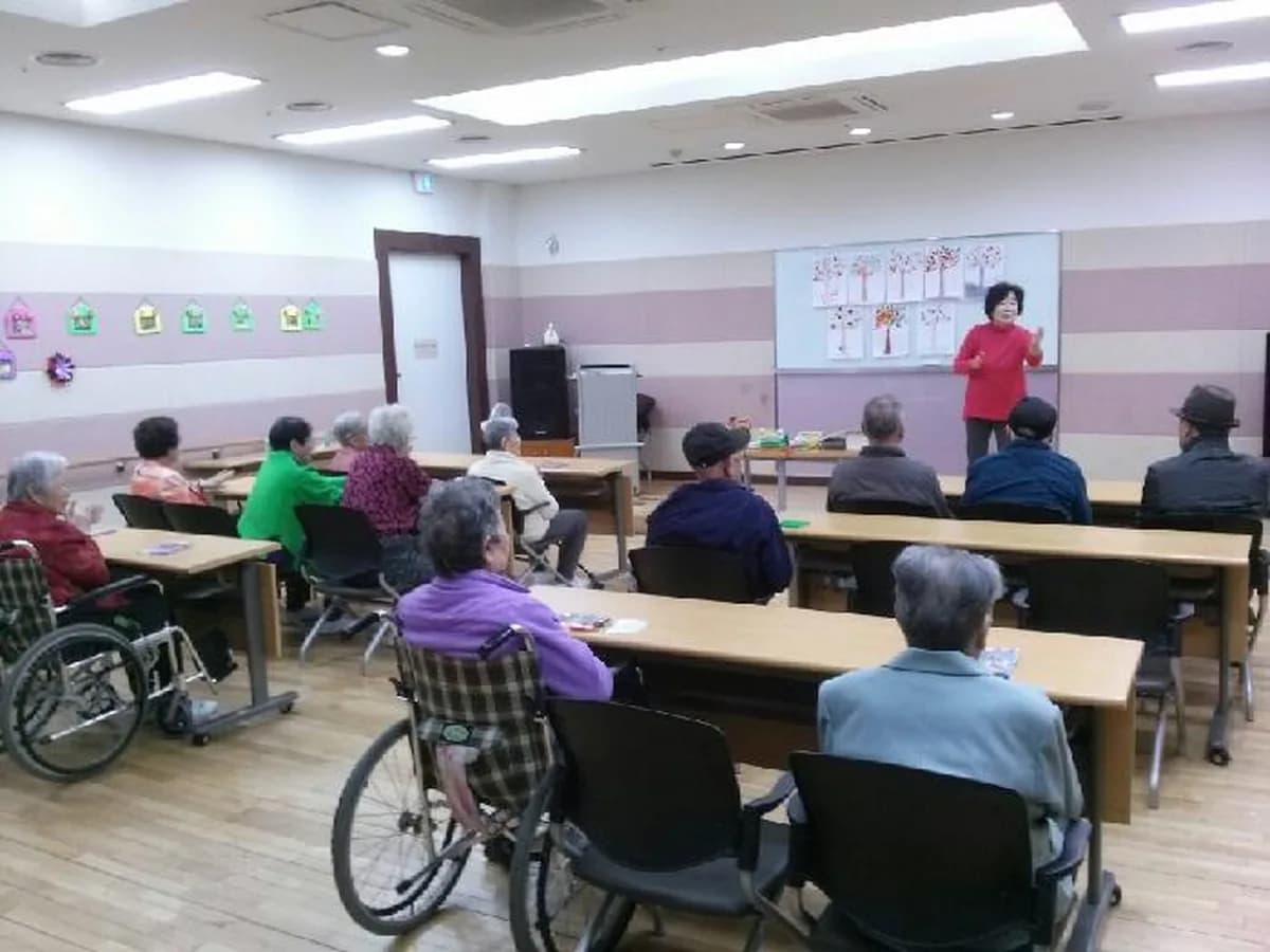 구립영등포노인케어센터 병설 엘림데이케어센터 이미지 5