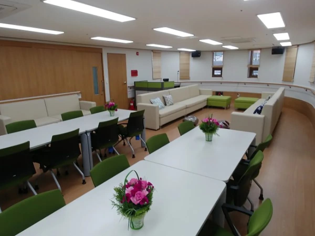 구립대림1동데이케어센터 이미지 1