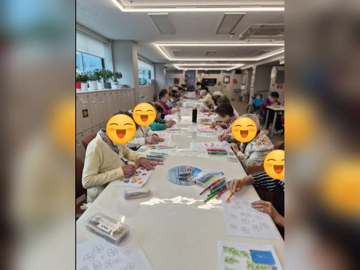 늘봄노인주야간보호센터 이미지 3