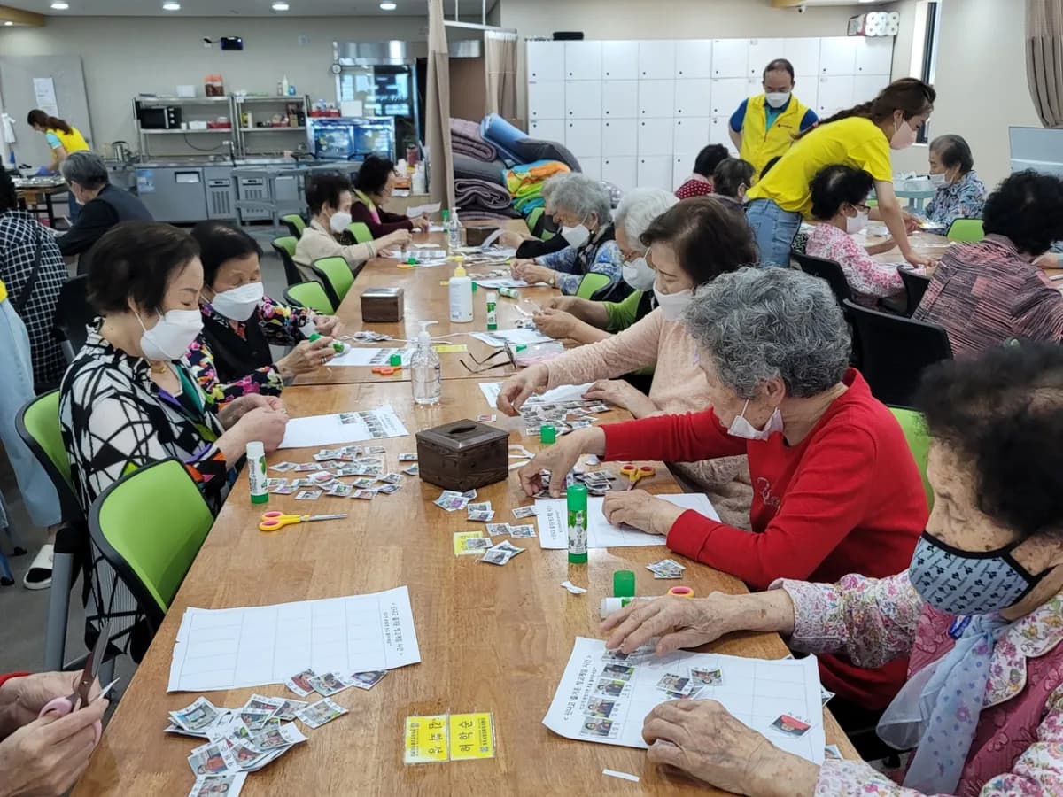 (주)가족사랑실버복지센터 이미지 3