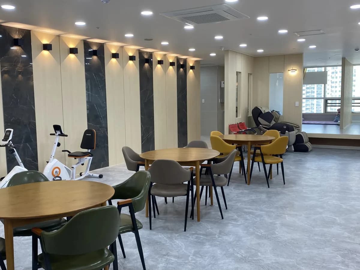 늘푸른주간보호센터 이미지 6