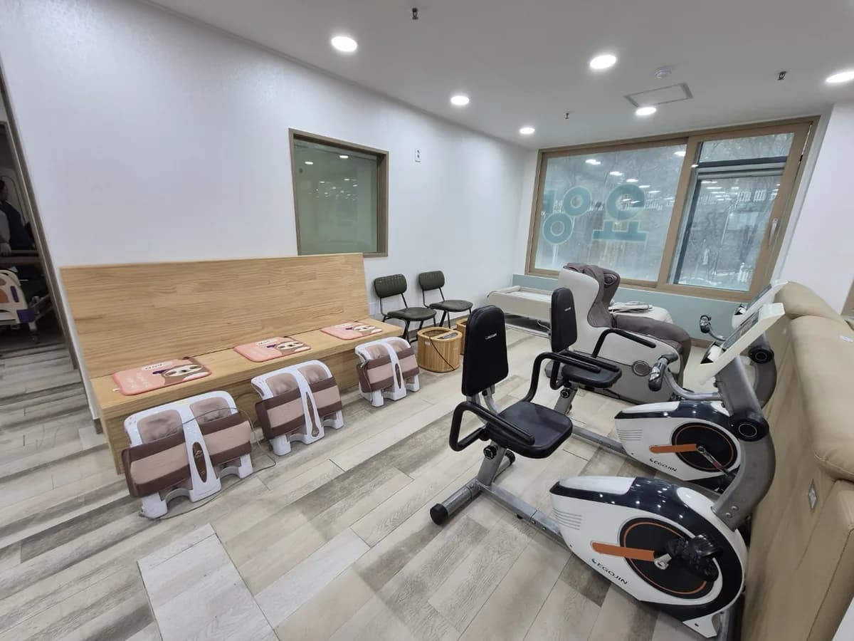 복지콜주야간보호센터 이미지 2