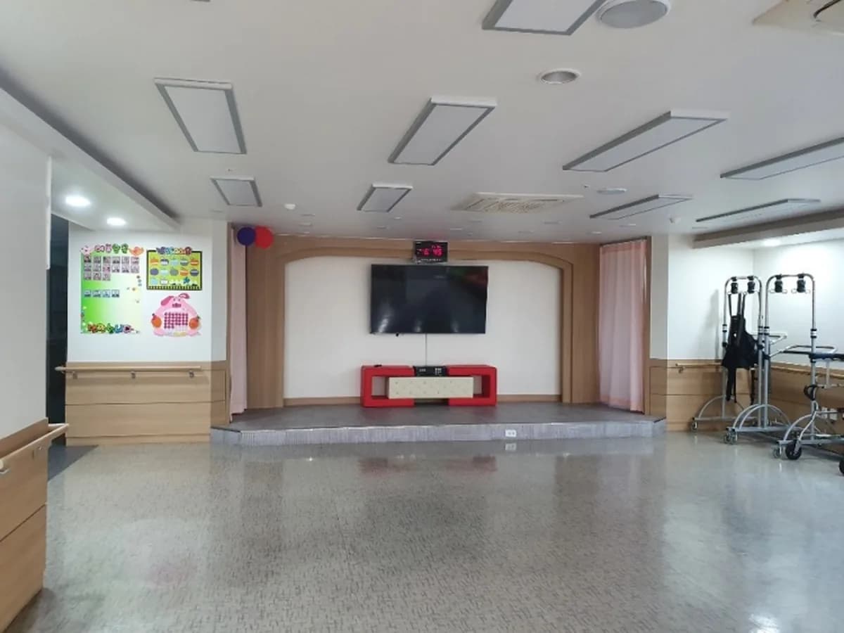 감나무협동조합재가복지센터 이미지 1