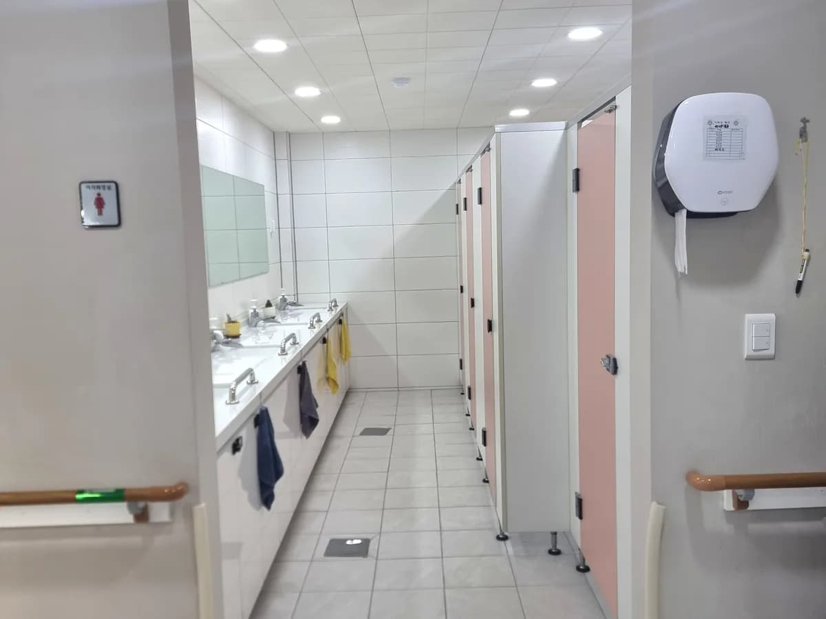 오월주간보호센터향교점 이미지 2