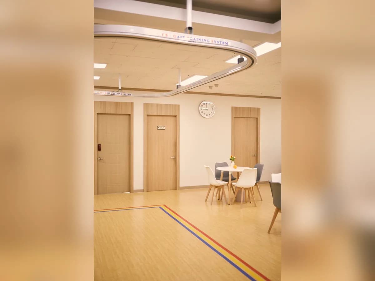 수원봄봄케어주간보호센터 이미지 1