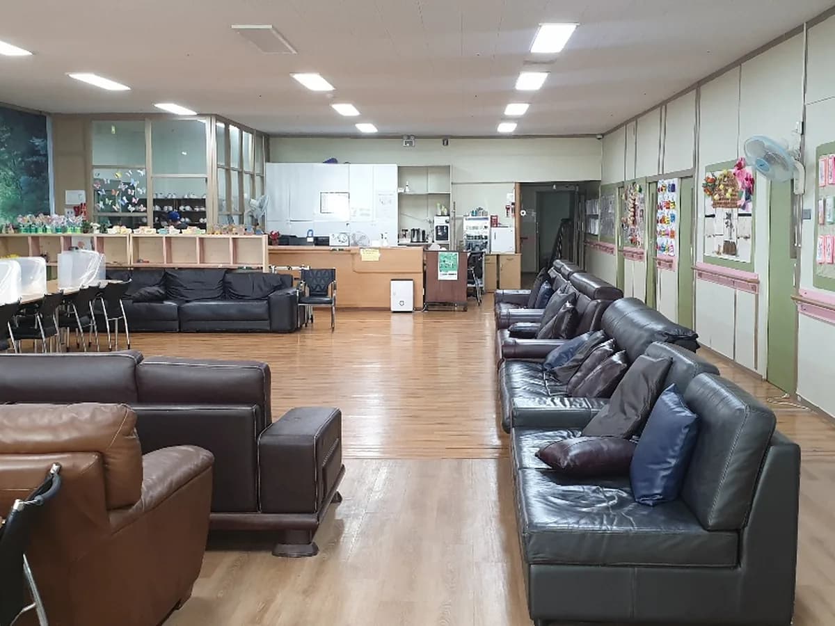 더조은주야간보호센터 이미지 3