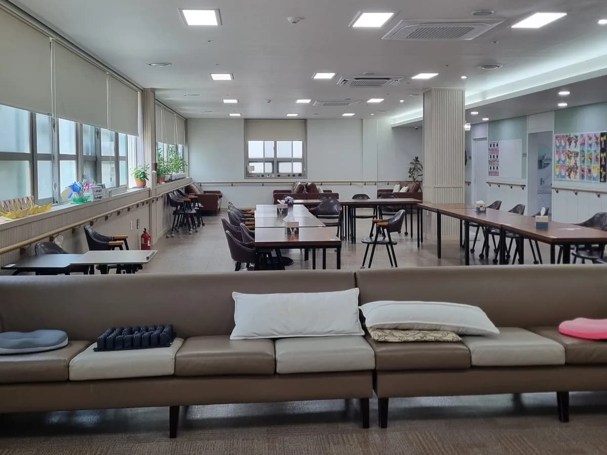 조이주간보호센터 이미지 3
