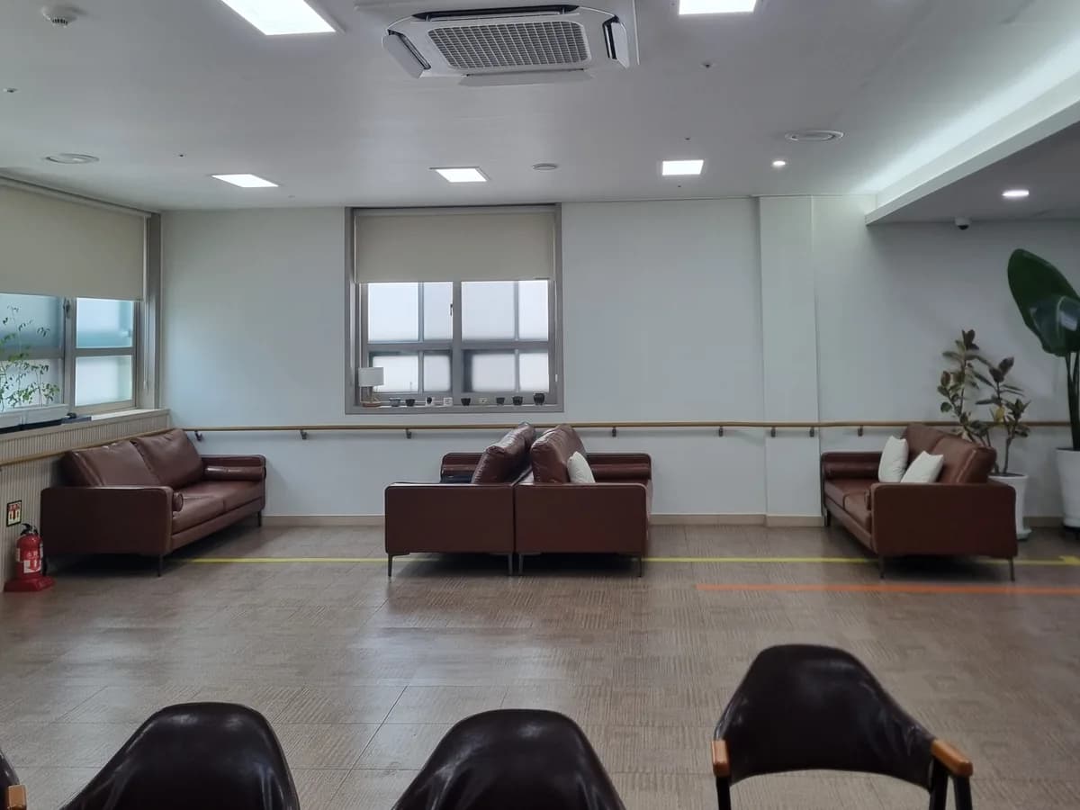 조이주간보호센터 이미지 8