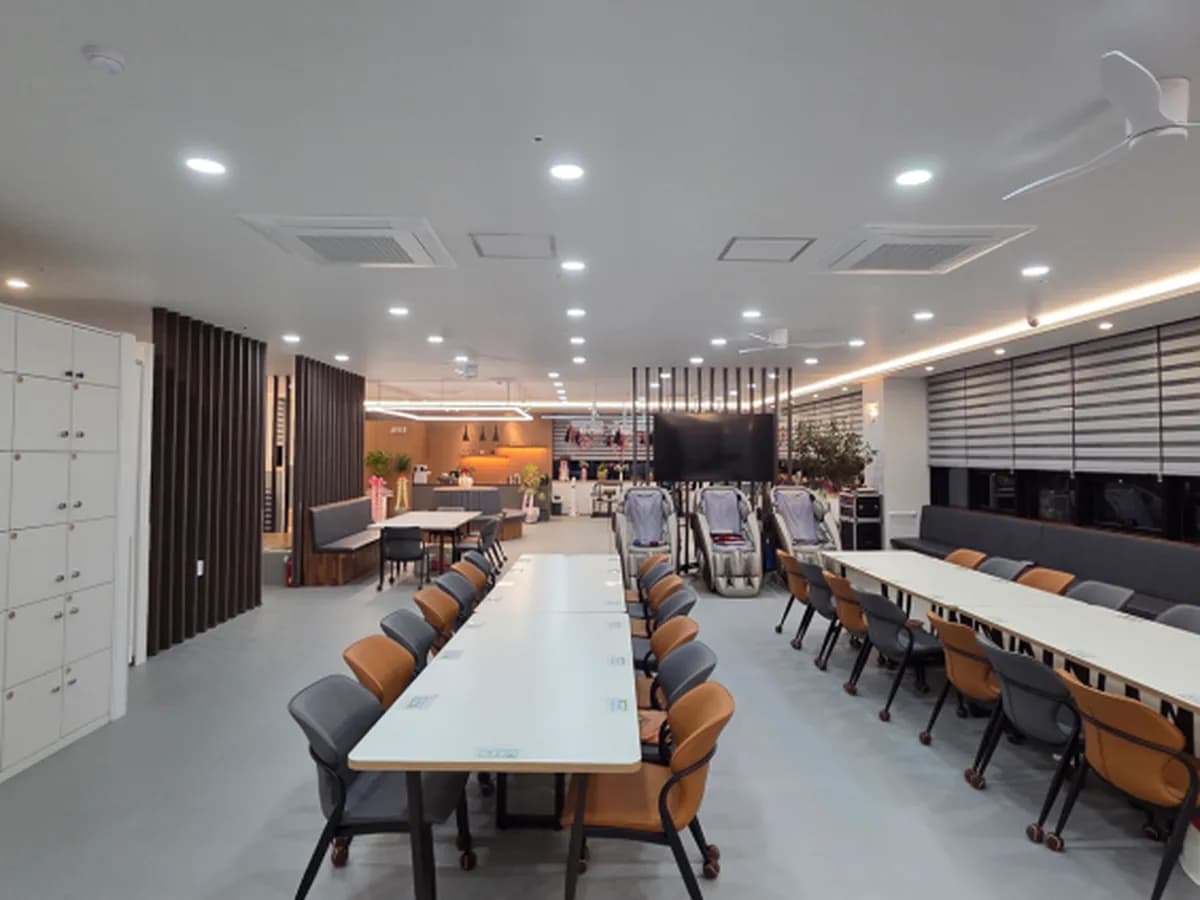친절한방문주간보호재활센터 이미지 3