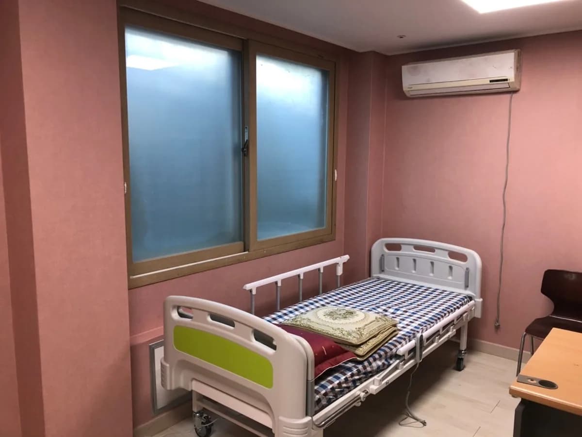 큰나래주간보호센터 이미지 7