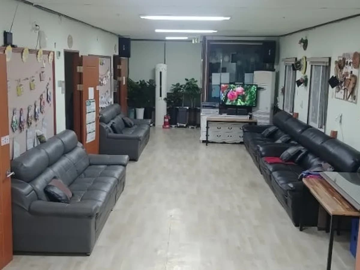 구미한겸재가노인복지센터 이미지 2