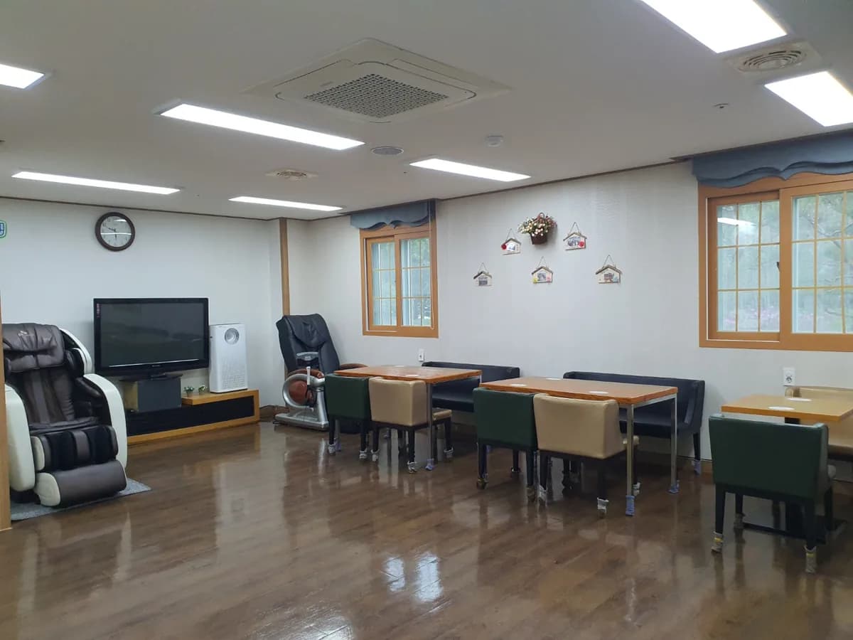 사천건양주야간보호센터 이미지 3