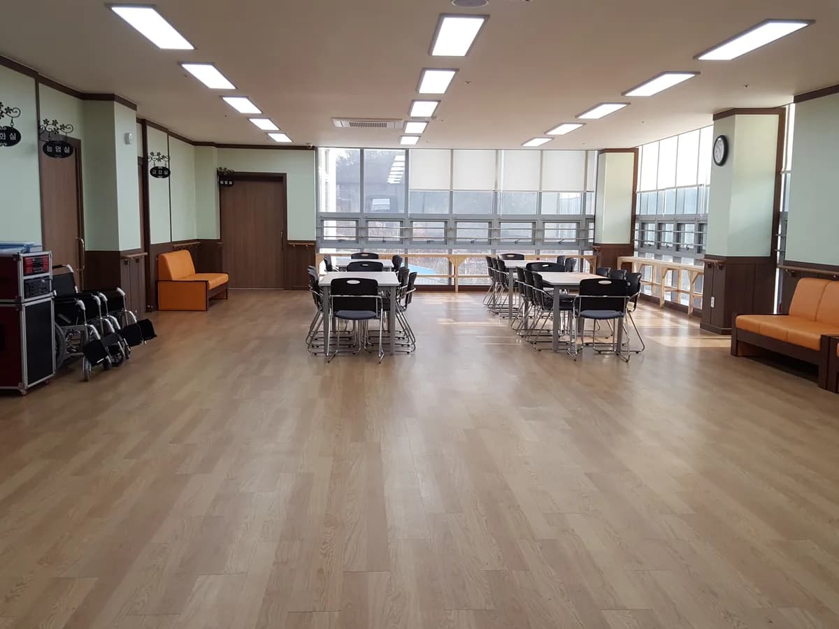 연꽃노인복지센터 이미지 7