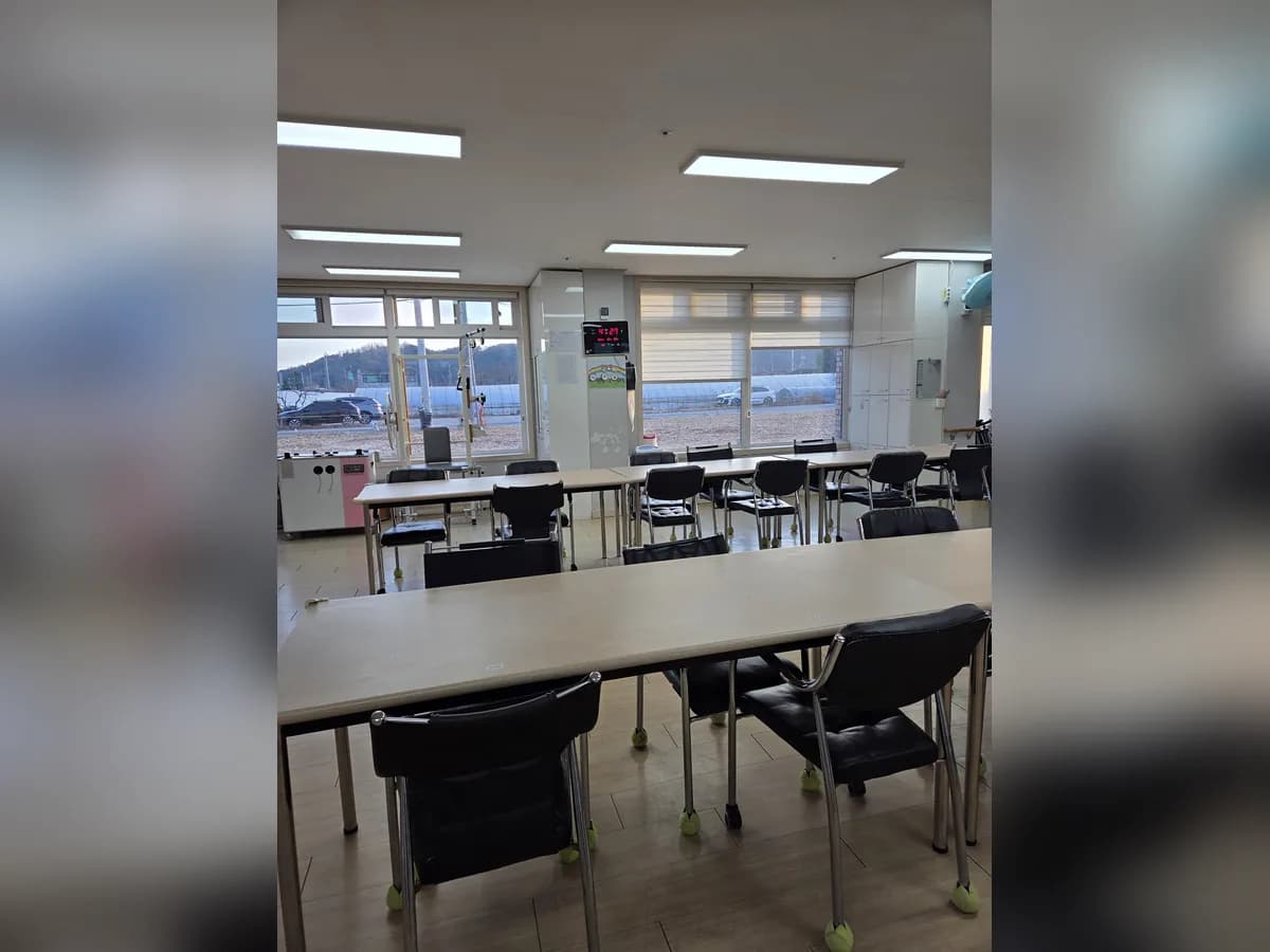 사랑꽃종합복지센터 이미지 3