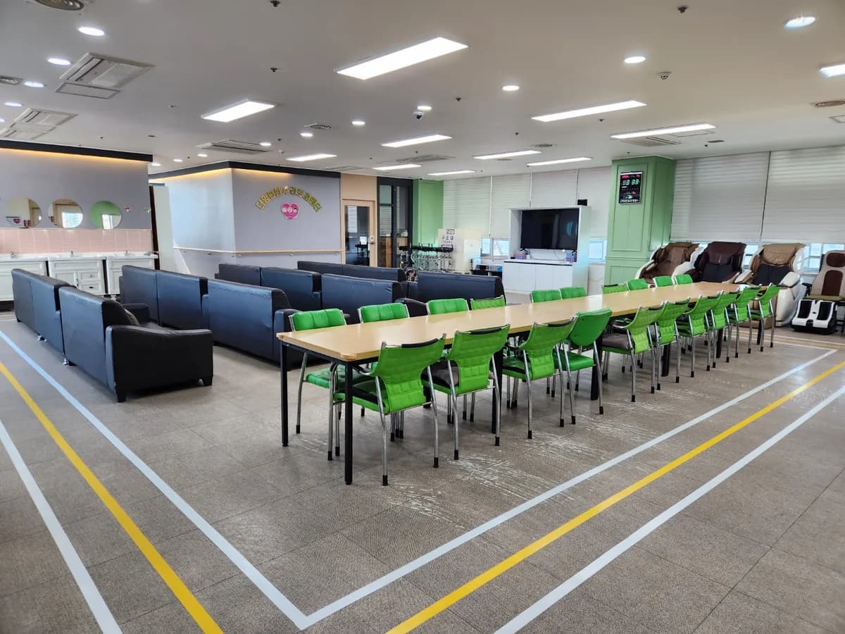 맘편한주간보호센터 이미지 1