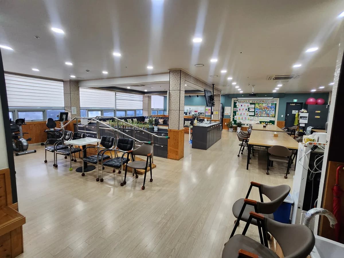 기억튼튼재활전문데이케어센터 이미지 3
