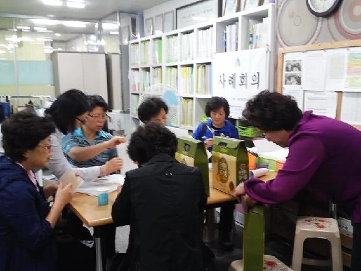 사랑과섬김 재가복지센터 이미지 5