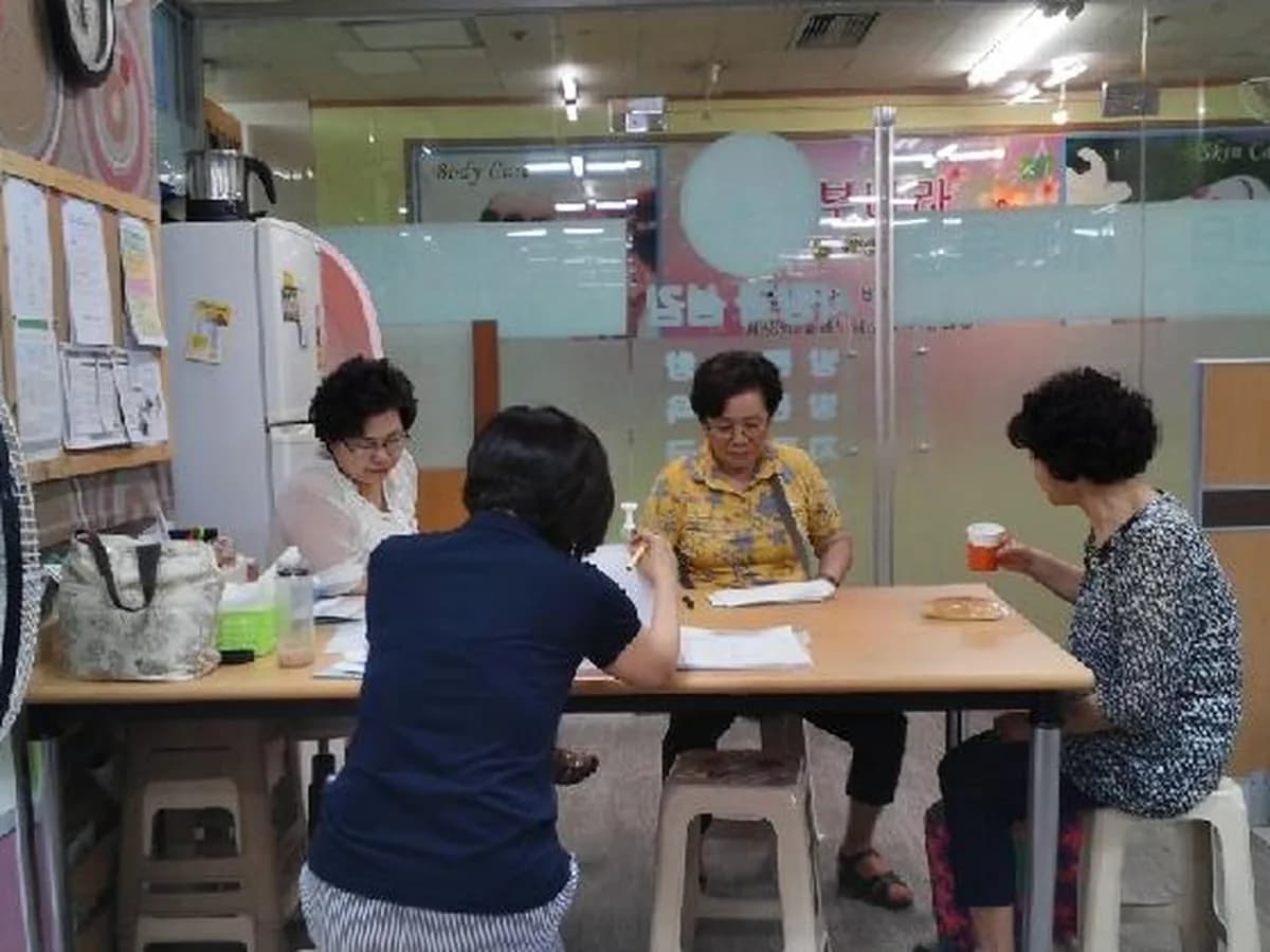 사랑과섬김 재가복지센터 이미지 8