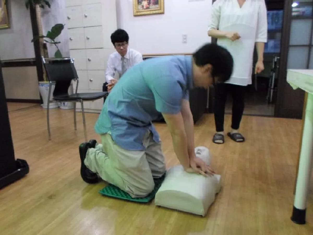 어르신이 행복한 세상 이미지 3