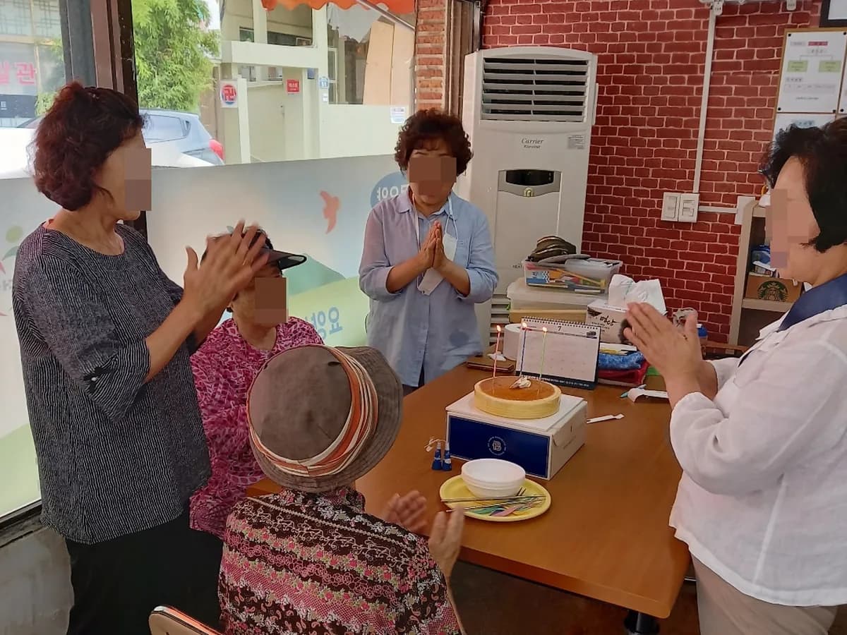 더봄재가노인복지센터 이미지 6