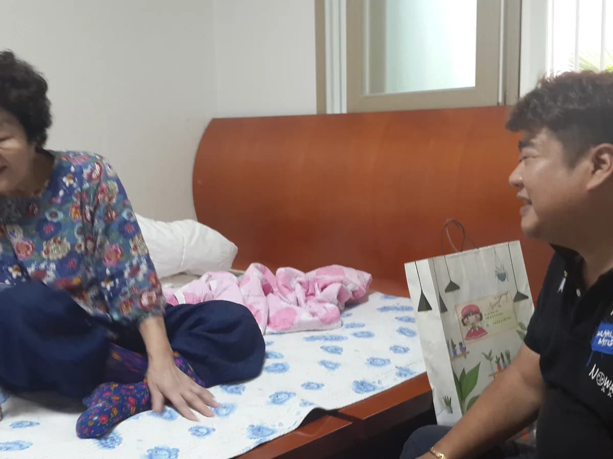 사하중앙노인복지센터 이미지 1