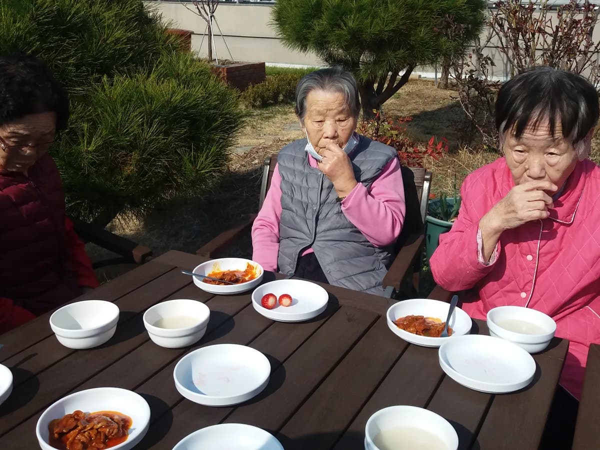 행복한세상노인복지센터 이미지 6