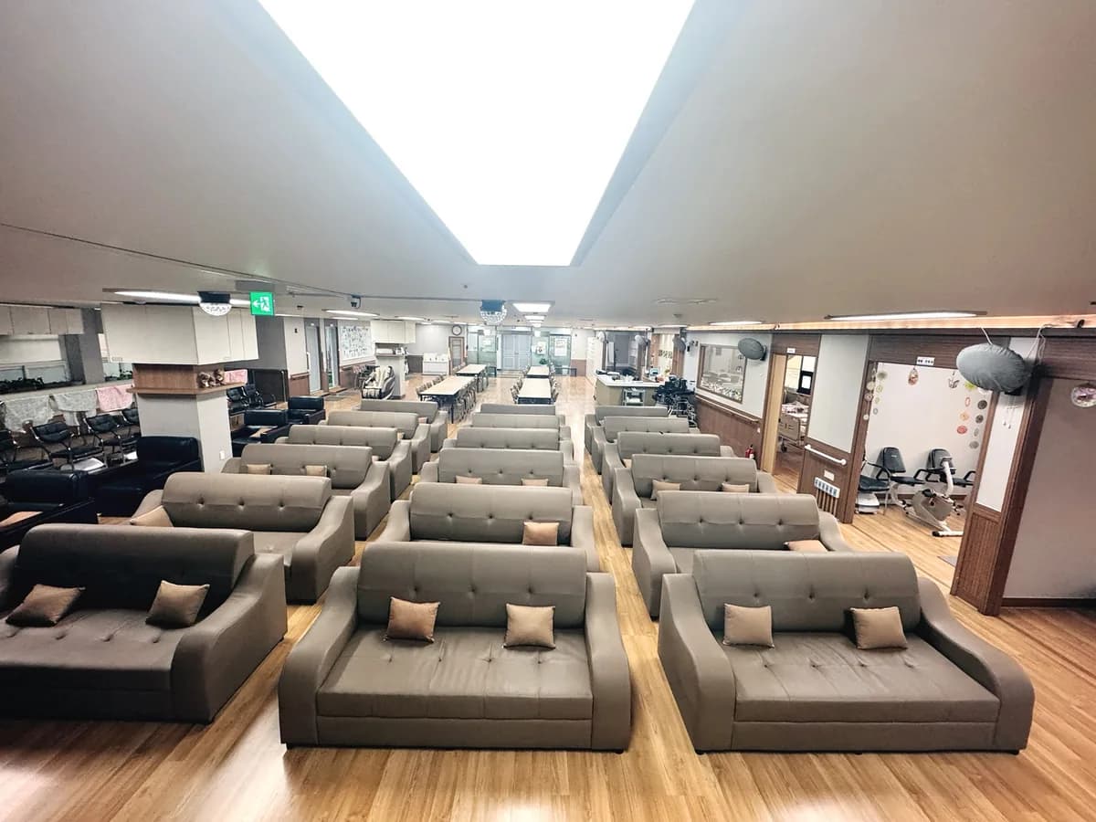 중부주야간보호센터 이미지 4