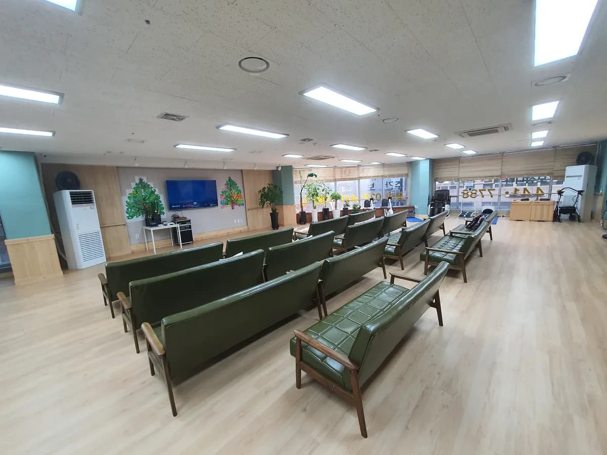인천꿈의정원주간보호센터 이미지 2