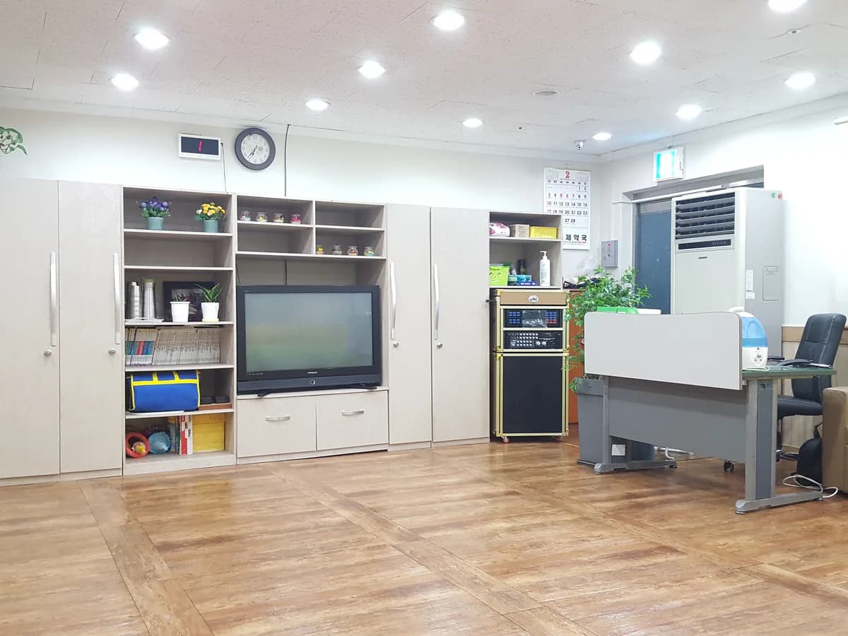 효경주간보호센터 이미지 7
