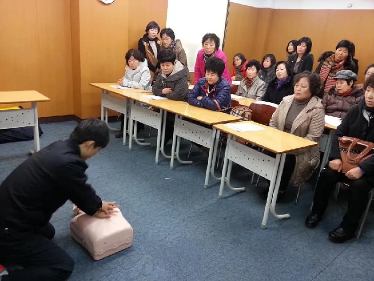 단비노인복지센터 이미지 5