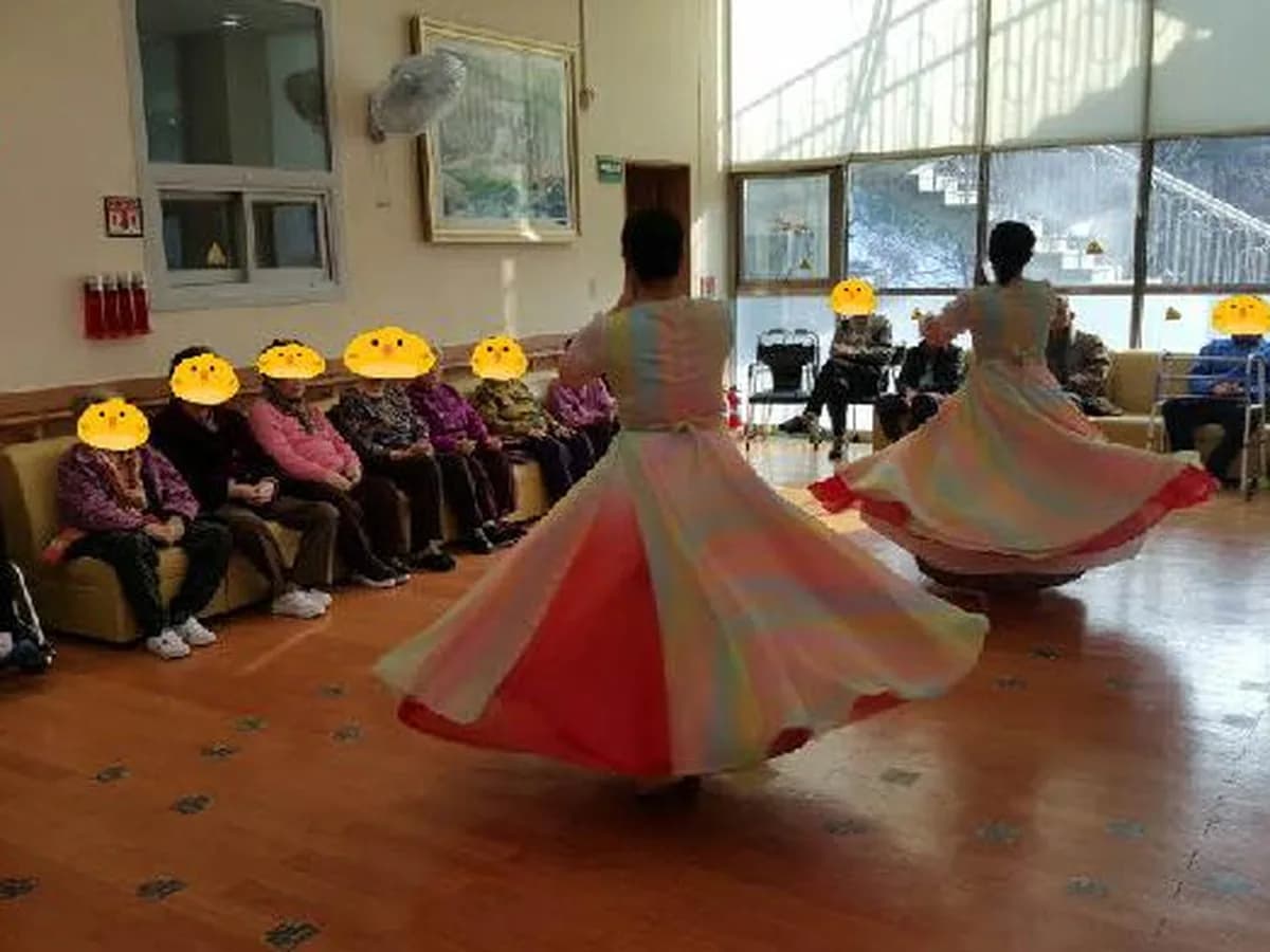 중앙재가노인복지센터(주간보호) 이미지 4